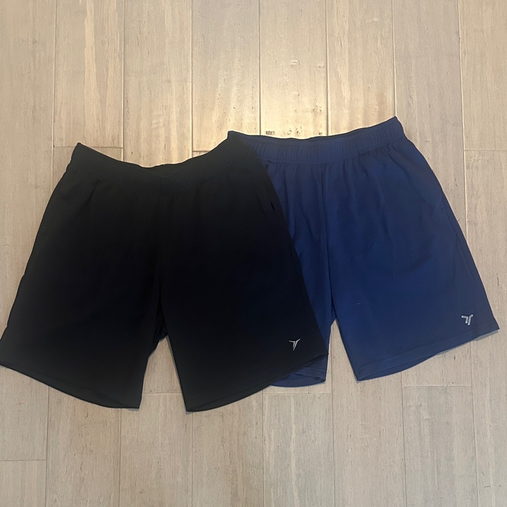 Old Navy Men's Athletic Active Go-Dry Shorts in Black and Navy Blue